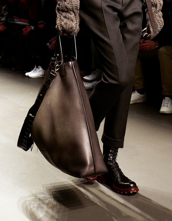 Details from the Salvatore Ferragamo autumn/winter 2017 runway (Photo by Calvin Wang)